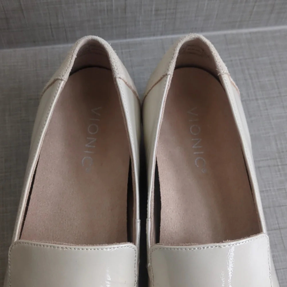 Vionic Kensley Patent Loafers - Picture 8 of 10